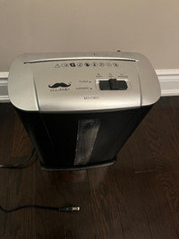 Great condition Paper Shredder