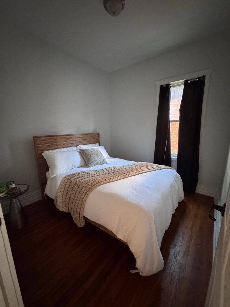 2+1 Bedroom in Blackfriars Neighbourhood Available in December 3