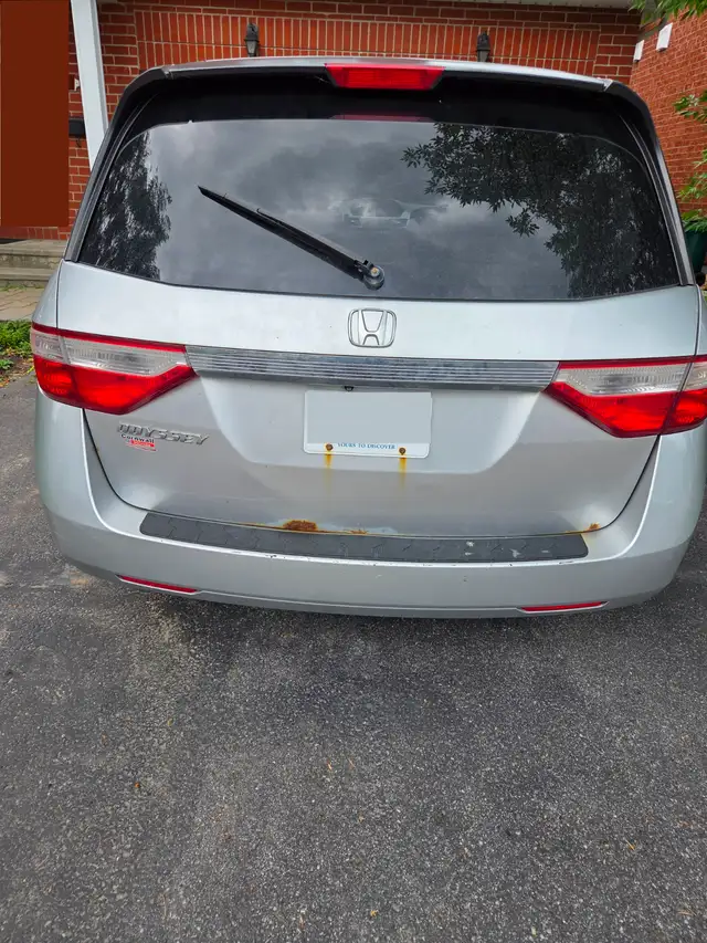 2012 Honda odyssey541162074895831047