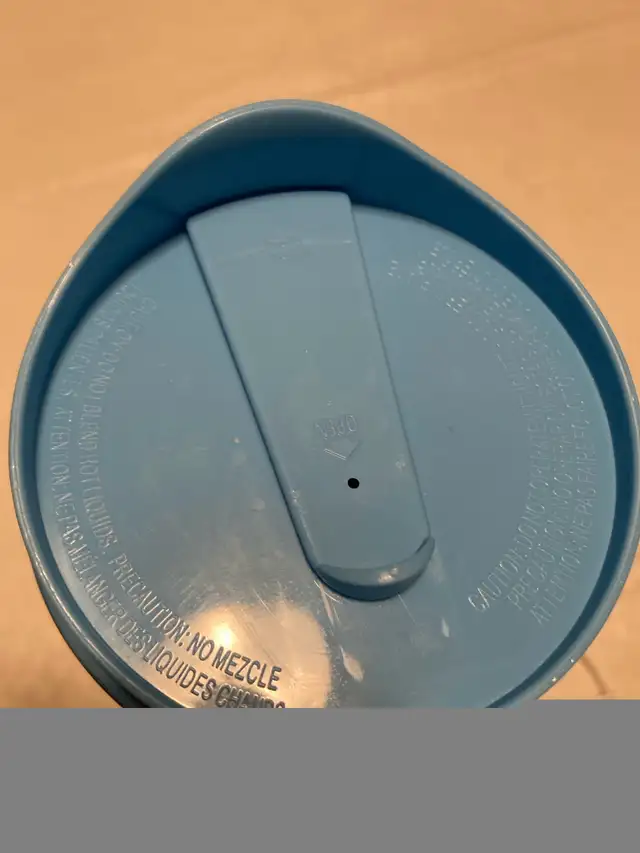 New Hamilton Beach Blender in Processors, Blenders & Juicers in Cambridge - Image 5