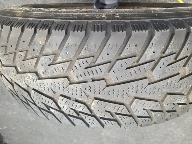 275 65 R18 LT ECOVISION  Winter 10 ply tires on Rims in Tires & Rims in City of Halifax - Image 4