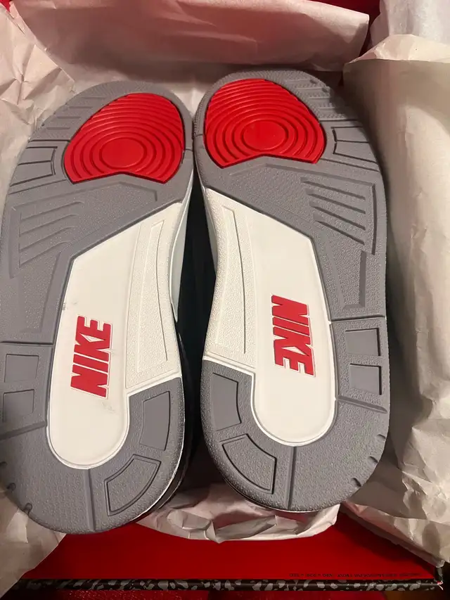 Jordan 3 Black Cement  in Men's Shoes in City of Toronto - Image 4