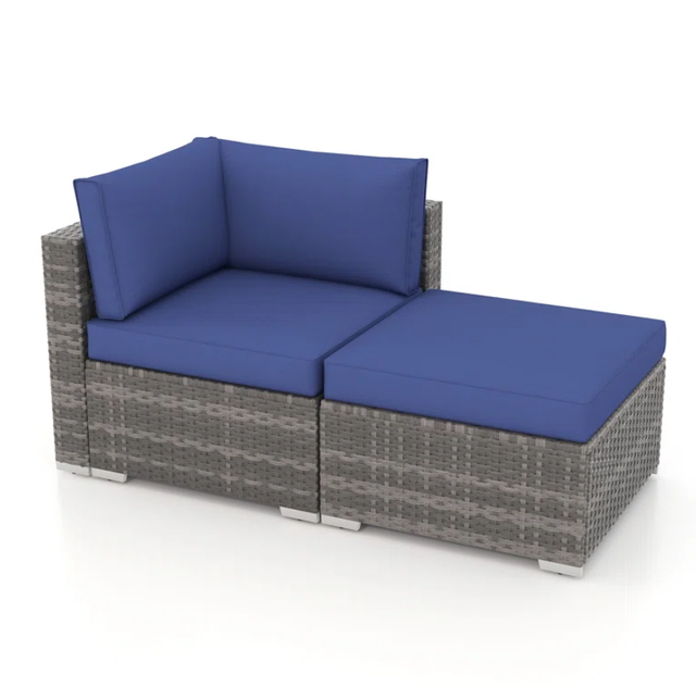 Wicker Outdoor Lounge Chair with Cushions in Patio & Garden Furniture in City of Toronto - Image 3