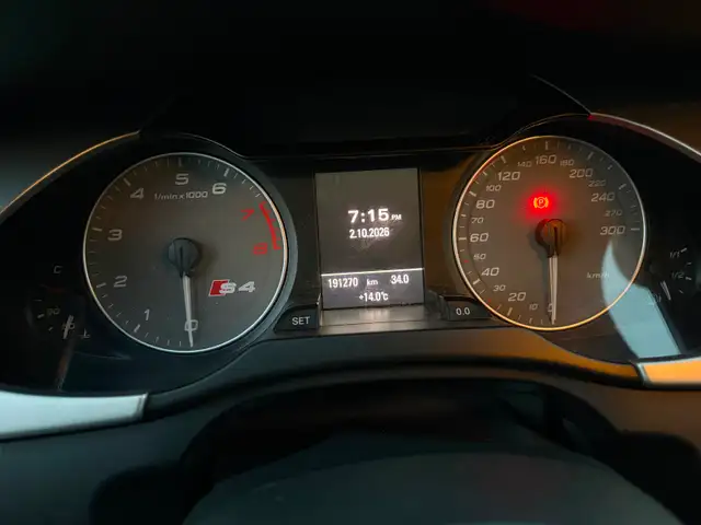 2012 Audi S4595527703672934405