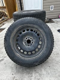 All-season (winter) tires 215/60/16 with wheels for Chevrolet