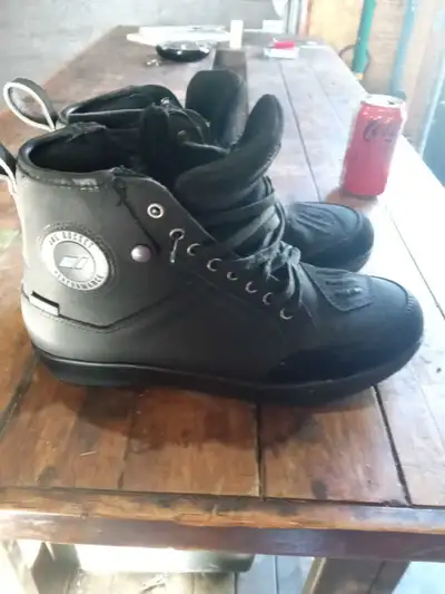 riding boots, View more