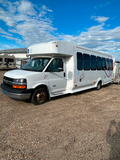 2011 Turtle Top Shuttle Bus -Reduced!