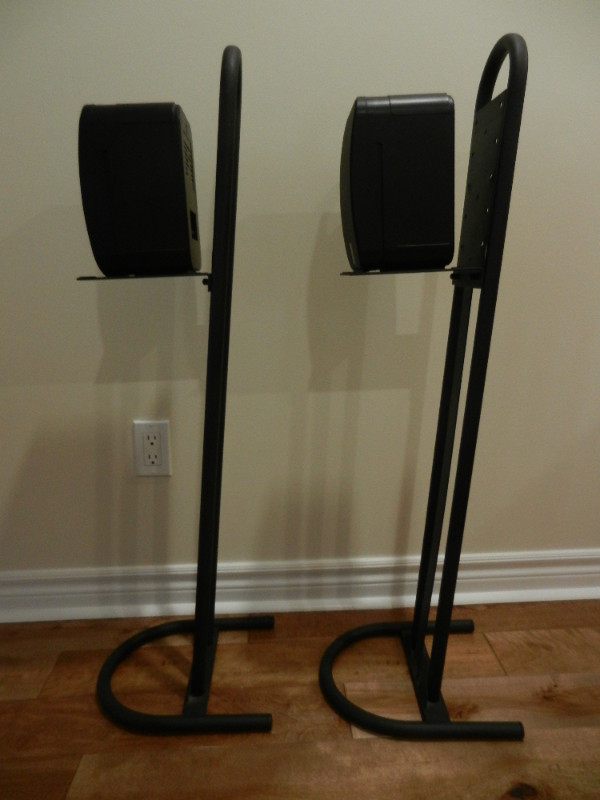 Koss Digital M75 Bookshelf Speakers in Speakers in Oakville / Halton Region - Image 3