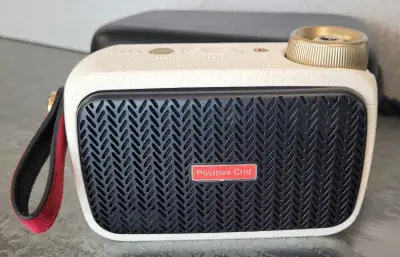 Positive Grid Spark Go Bluetooth Speaker (30820232), View more