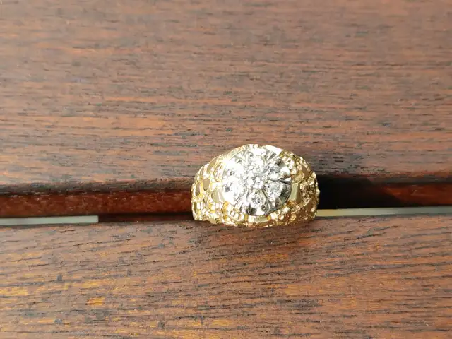 Bague masculine de prestige – or 10k, 7 diamants, style Diamond in Jewellery & Watches in Sherbrooke - Image 3