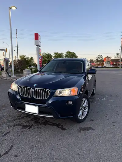 2011 BMW X3 xdrive 28i 151000 Kilometers Inline 6 Cylinder Engine Vehicle is in perfect working cond...