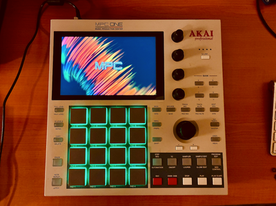 MPC One Retro Edition, View more