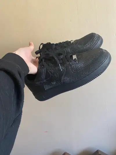 Air Force 1 back, View more