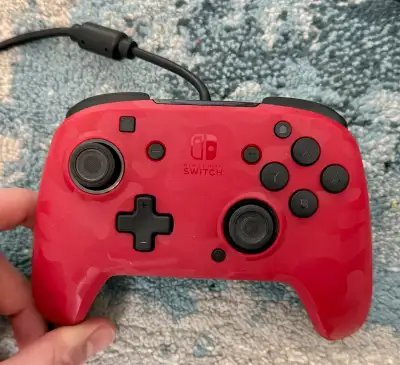2x Nintendo Switch WiredController - PDP Faceoff Deluxe+ Audio, View more