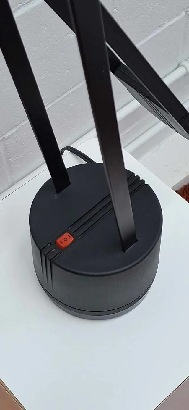 Lampe halogène italienne vintage  in Indoor Lighting & Fans in Laval / North Shore - Image 7