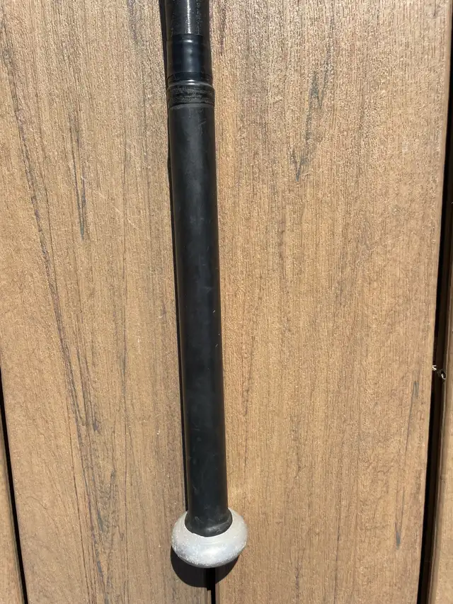 Louisville slugger powerized aluminum bat 30 inches in Baseball & Softball in Oakville / Halton Region - Image 5