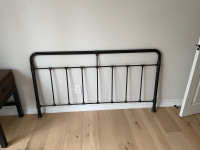 Queen size footboard 