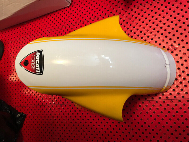 Ducati Performance front fender 748,996,998,916 SBK yellow white in Other in City of Toronto - Image 2