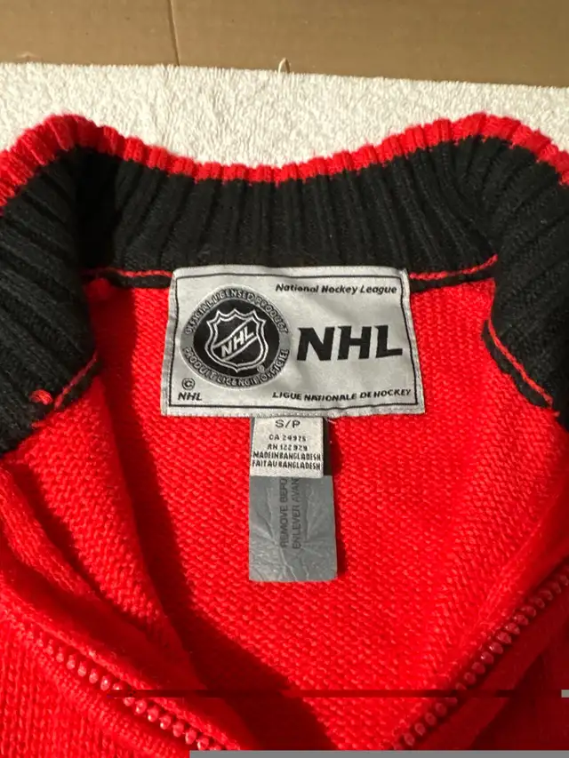 Ottawa Senators kids sweater in Kids & Youth in Ottawa - Image 3