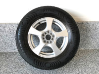 Set of 4 Nokian eNTYRE 215/70R15  Summer Tires on Rims