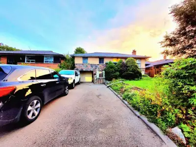 Toronto House for Rent – Markland Woods Area