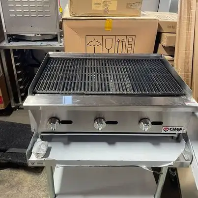Commercial 36" Manual Radiant Charbroiler -35,000 BTUs/Burner in Other in City of Toronto - Image 2