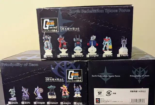 Gundam Chess set - complete in Toys & Games in Mississauga / Peel Region - Image 6