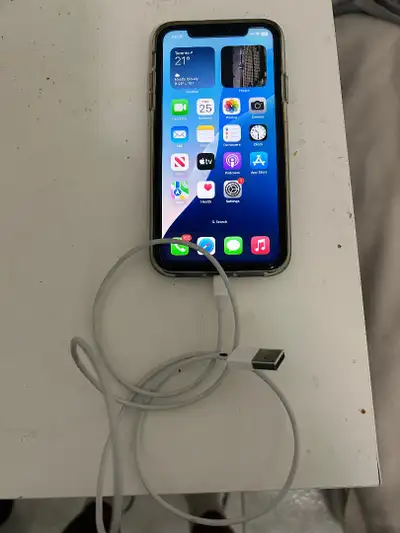 Iphone 11 - Black, View more