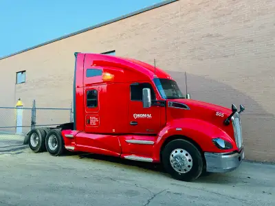 AZ HIRING HIRING TRUCK DRIVERS, View more