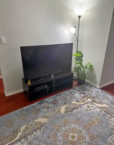 Hi ☺️ We have 3 furnished/unfurnished room options available: * $650 – Furnished with queen bed & va...