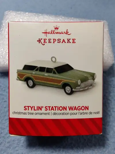 HALLMARK KEEPSAKE 2014 STYLIN' STATION WAGON MINIATURE CHRISTMAS, View more