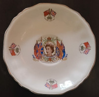Antique Alfred Meakin Royal family saucer  
