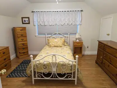 Females Only This listing provides two private rooms for rent in a fully furnished, three-bedroom, t...