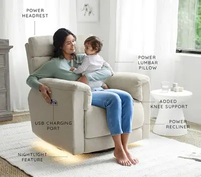 Bond with baby in ultimate comfort as you cuddle in the swiveling and reclining Dream Deluxe Recline...