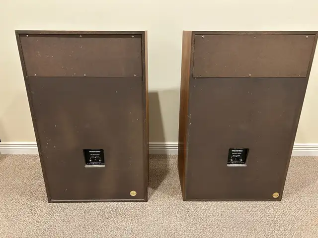 Vintage Realistic Mach One Liquid Cooled Stereo Speakers in Speakers in Oakville / Halton Region - Image 7