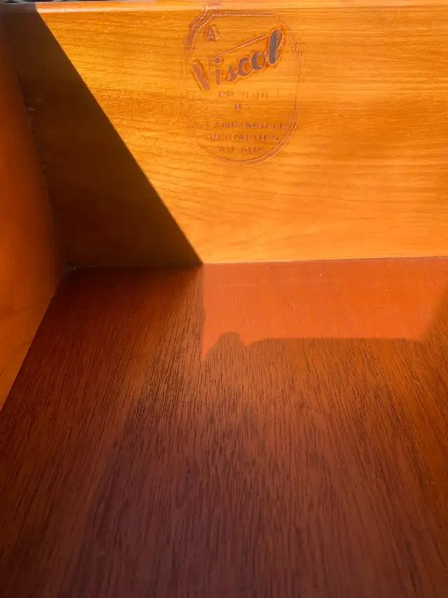 Rare ensemble de chambre Viscol, modèle 417, 1961-1962 in Dressers & Wardrobes in Lanaudière - Image 8