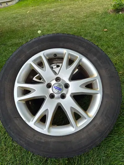 Tire set ( the tires are bit old) 235 50 R 18 and Volvo XC90 Rim 5x108
