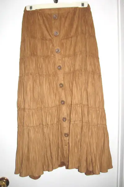 NEW ELASTIC WAIST MIDI LENGTH SUEDE LOOKING SKIRT., View more