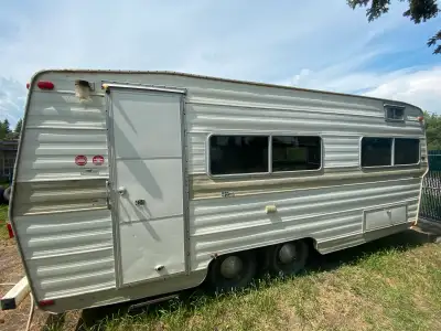 My uncle is selling his camper with sway kit he used to camp with because he has no use for it anymo...