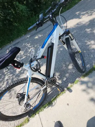 NCM WHITE ELECTRIC BIKE 29 INCH, View more