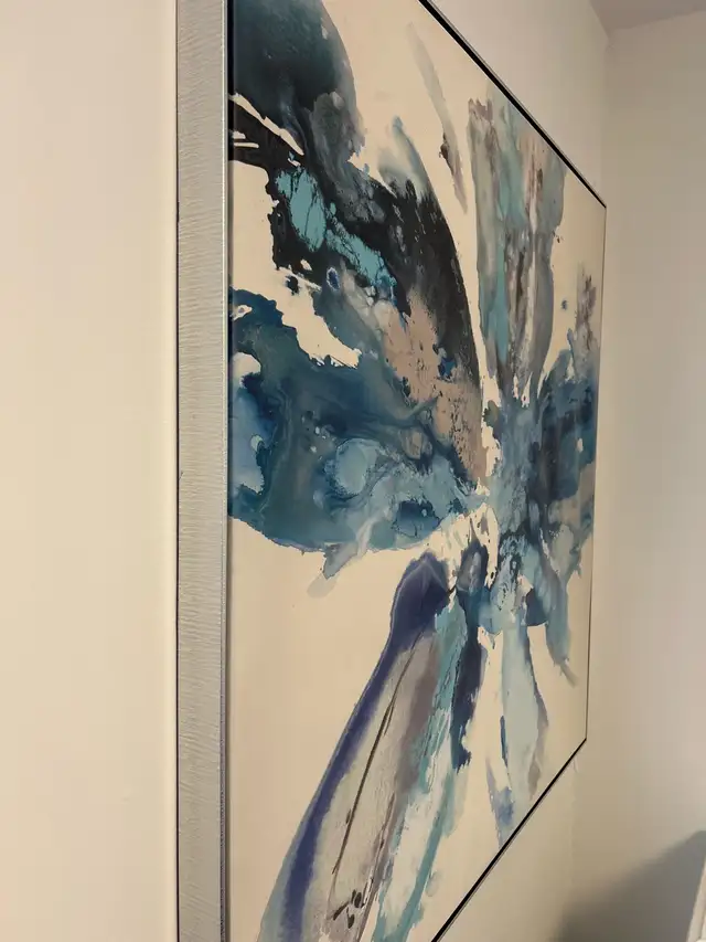 Large  picture in Home Décor & Accents in Markham / York Region - Image 4