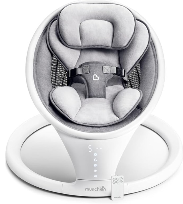 Munchkin Infant Swing (bluetooth with remote) in Playpens, Swings & Saucers in Ottawa