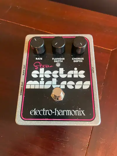 EHX Stereo Electric Mistress Flanger, View more