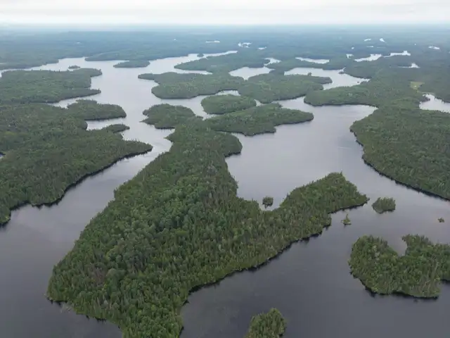 Fishing and Hunting Camp in Ontario in Canada - Image 3