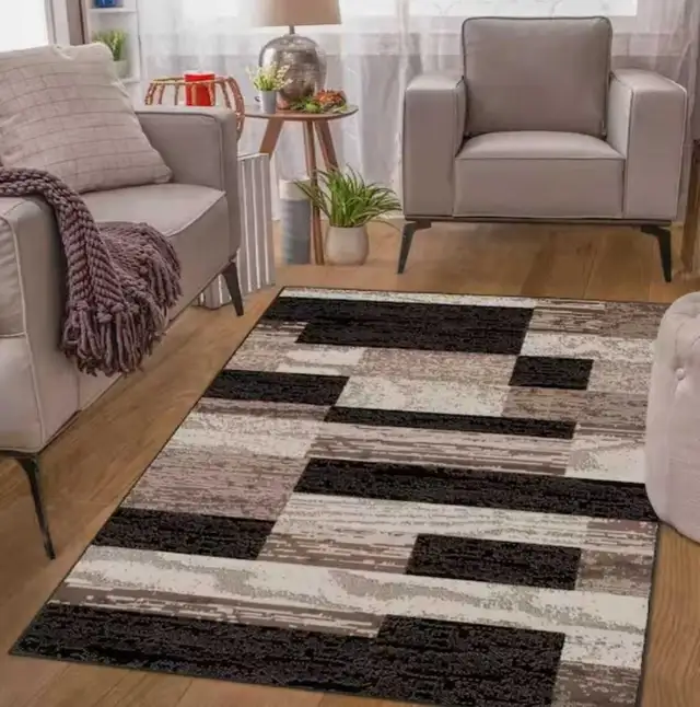 Modern Area Rug /New in Rugs, Carpets & Runners in Markham / York Region - Image 3