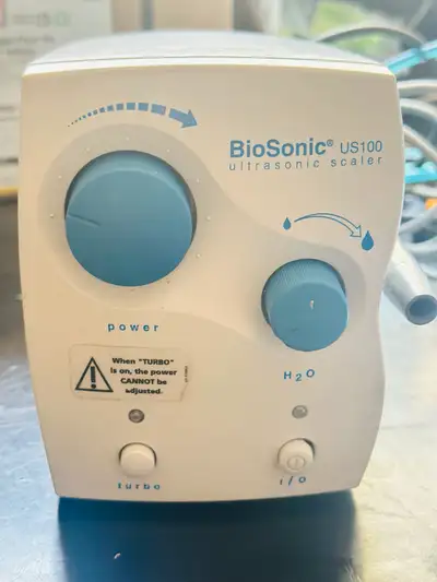 BIO SONIC US 100 - Ultra Sonic Scaler Available in a very good condition Total Available- Two units...
