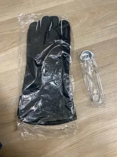 welding gloves and flint striker, View more