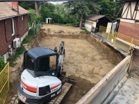 Excavation, Demolition & Dumptruck services 