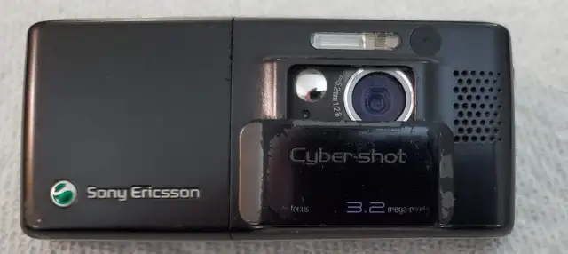 Sony Ericsson Cyber-shot phone in Cell Phones in North Shore - Image 4