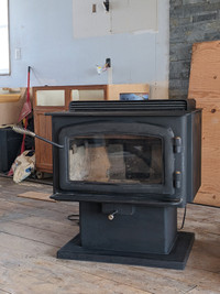 REGENCY WOOD STOVE WITH BLOWER